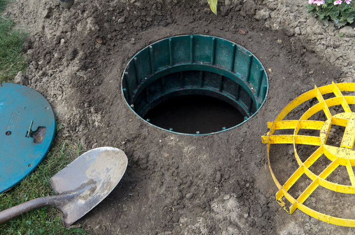 septic tank pumping services